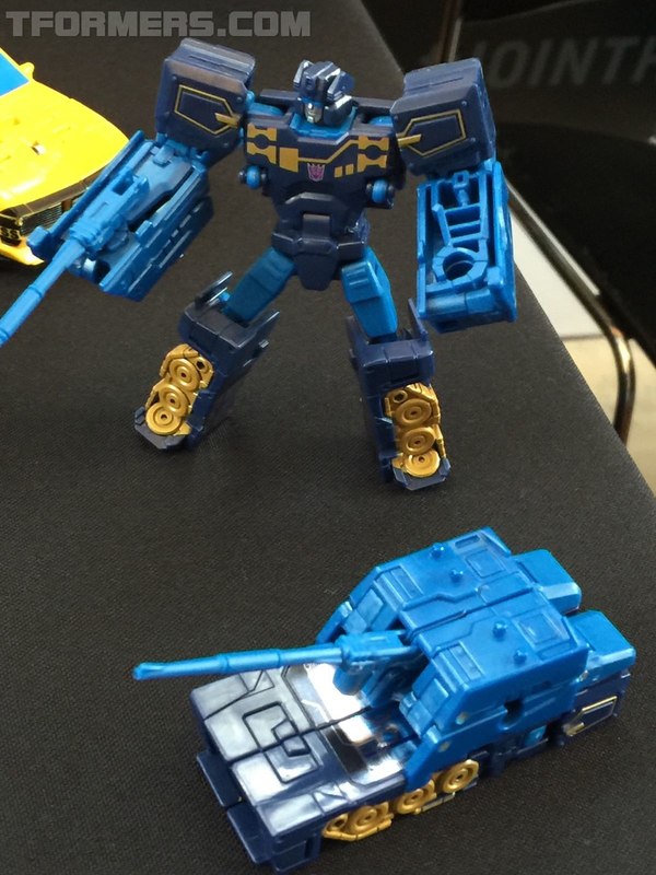 Sdcc 2018 New Bumblebee Energon Igniters Movie Toys From Hasbro  (9 of 49)